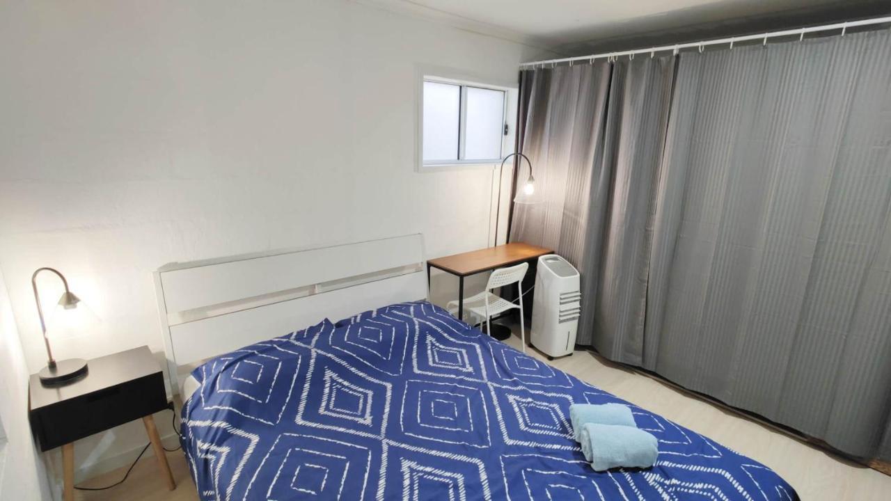 Guest house 72 On Newnham Brisbane